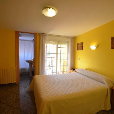 Πανσιόν Casa Marinan 4*