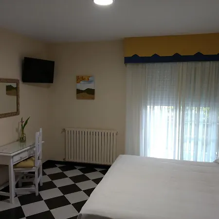 Casa Mariñan Pensión *